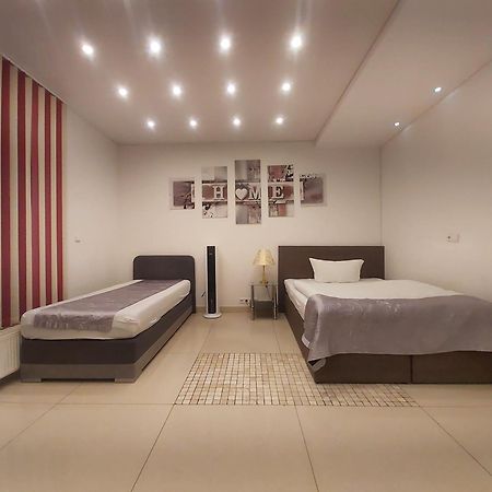 Gemuetliches J&L Apartment Nahe Des Hauptbahnhofes Баден-Баден Экстерьер фото