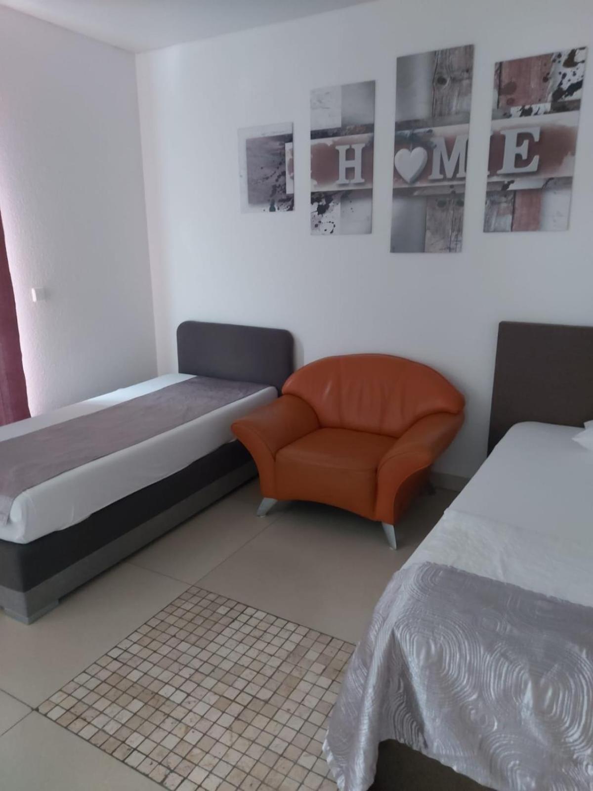 Gemuetliches J&L Apartment Nahe Des Hauptbahnhofes Баден-Баден Экстерьер фото